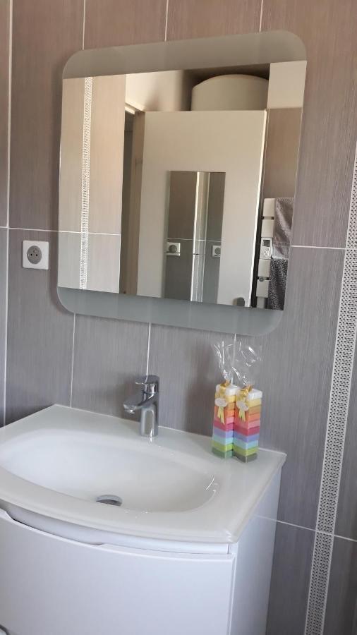 Pin-Rolland - Appartement 2 Chambres A 400M De La Plage Saint-Mandrier-sur-Mer Extérieur photo